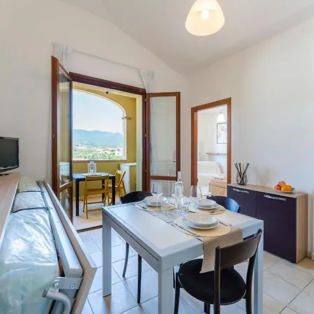 Le Fontane 3 People Premium Daire *